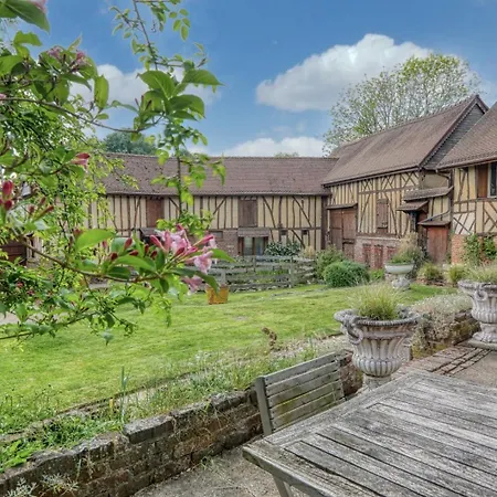 Bed & Breakfast Domaine De Regnonval 3*