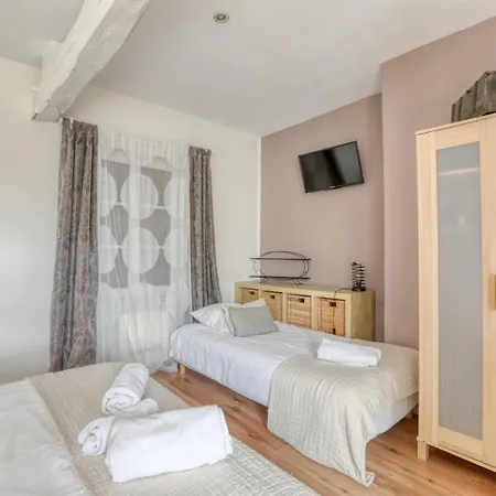 Alojamento de Acomodação e Pequeno-almoço Domaine De Regnonval 3*