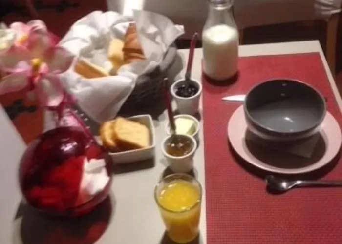 Domaine De Regnonval Couette-café 3*